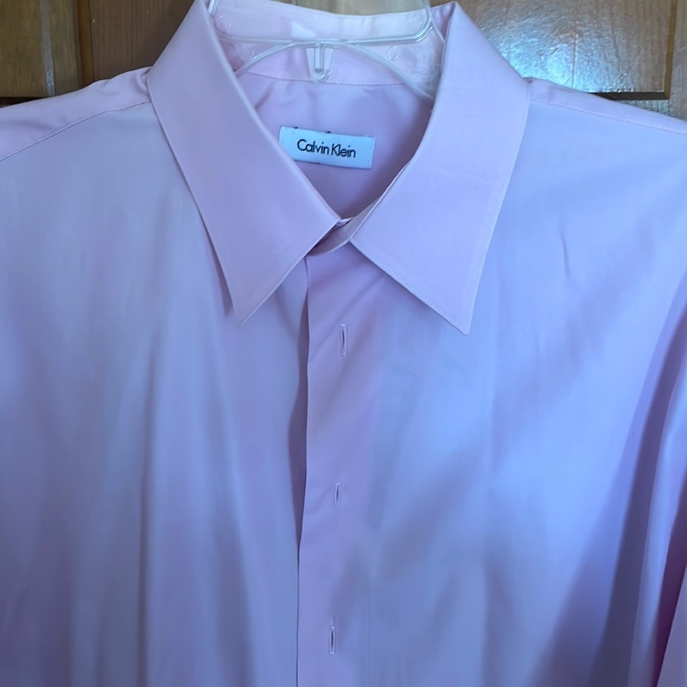 Calvin Klein men’s dress shirt